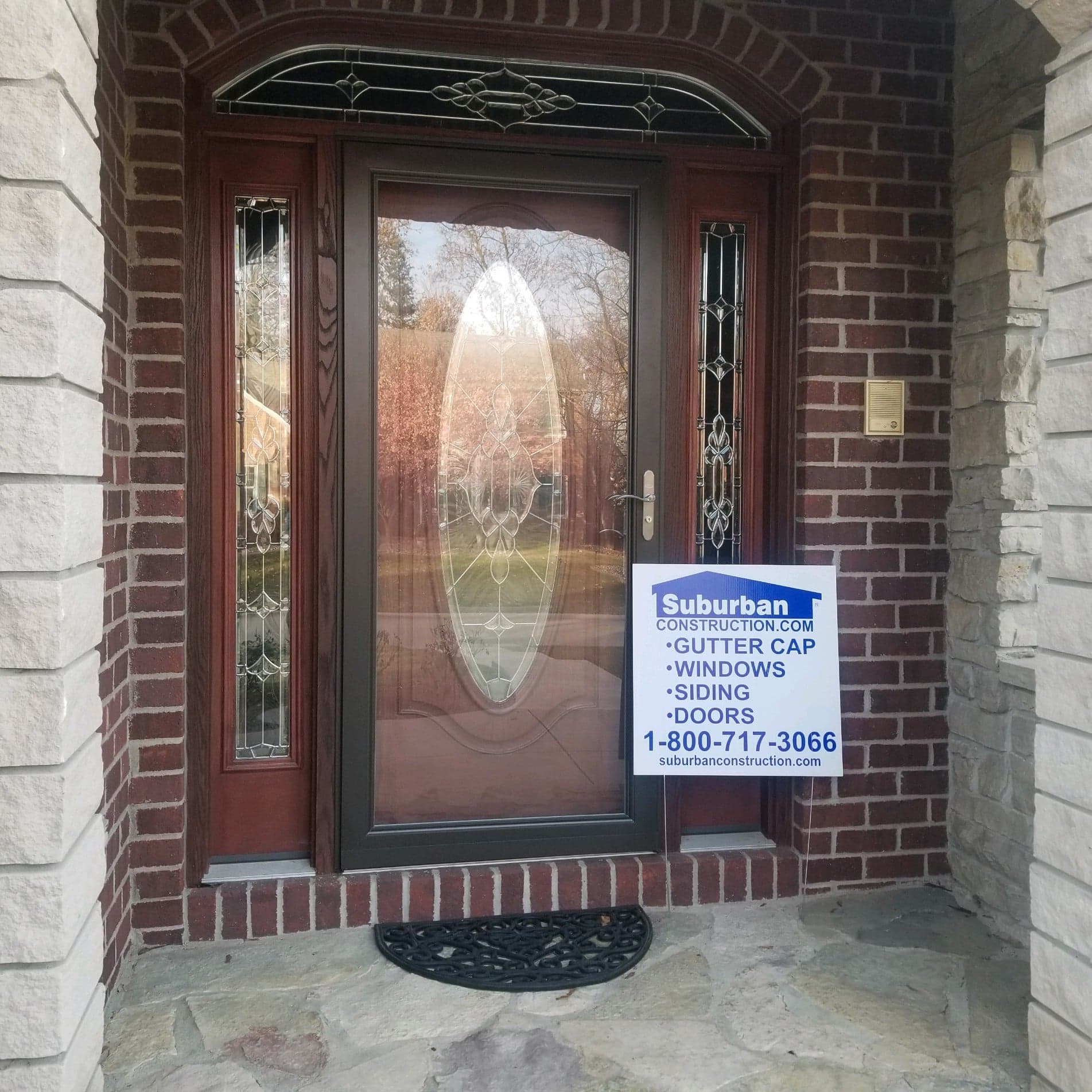 Larson full-view storm door