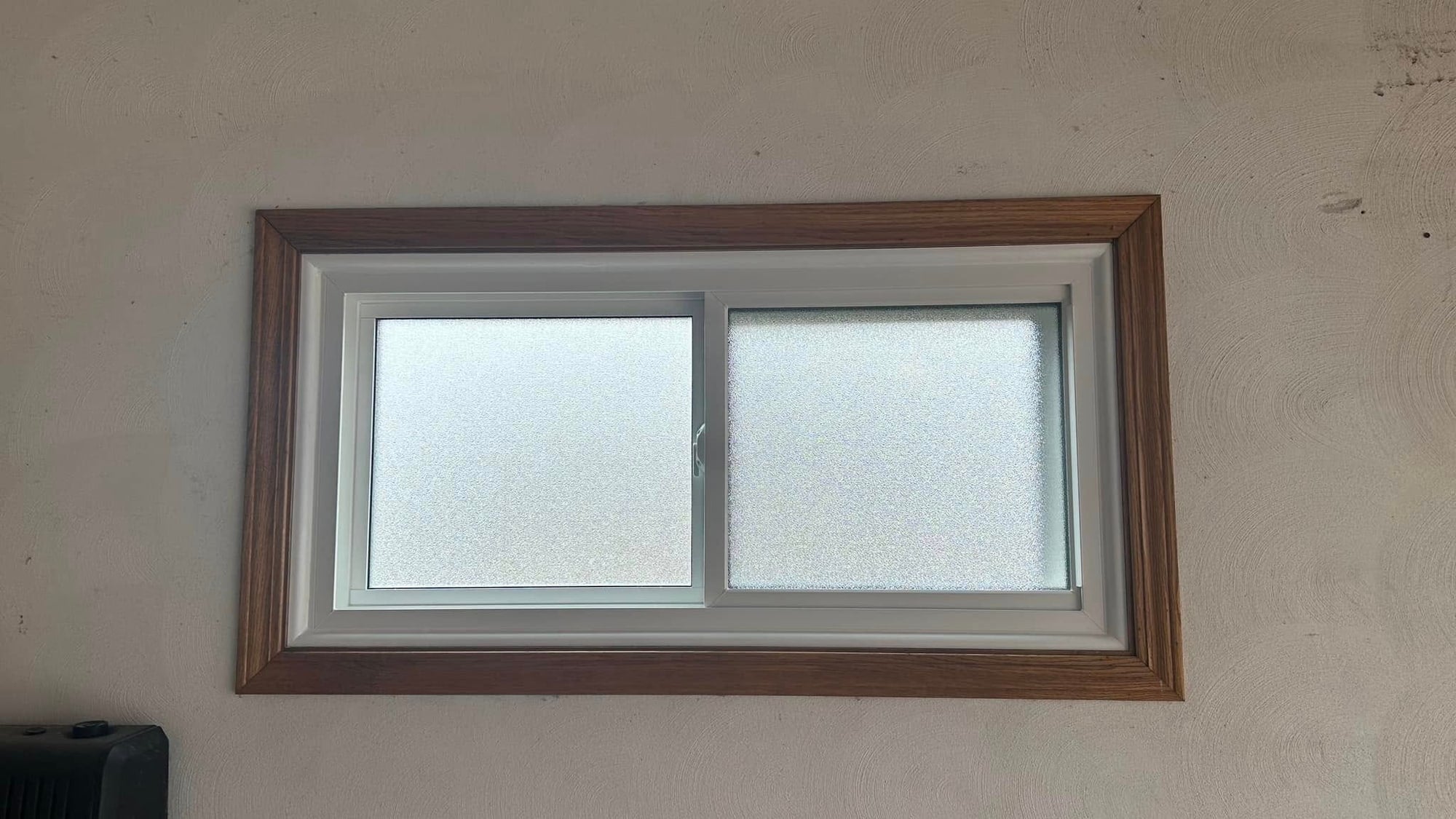 What Are the Best Windows for Bathrooms? | Quad Cities Replacement Window Guide