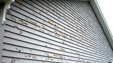 Should You Repair or Replace Damaged Vinyl Siding?