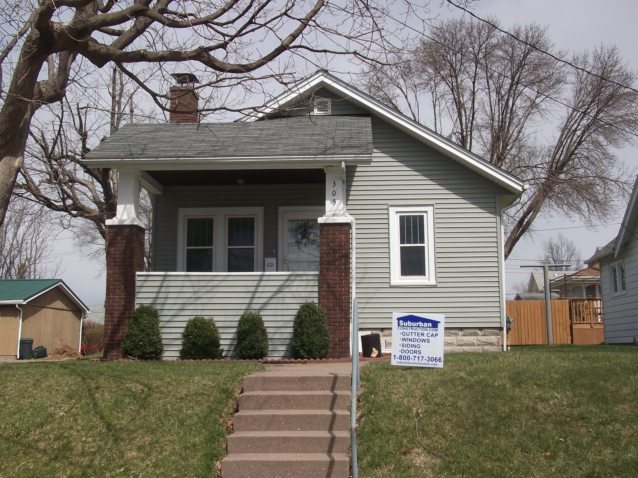 Can I Mix Lap Siding with Shakes or Vertical Accents?