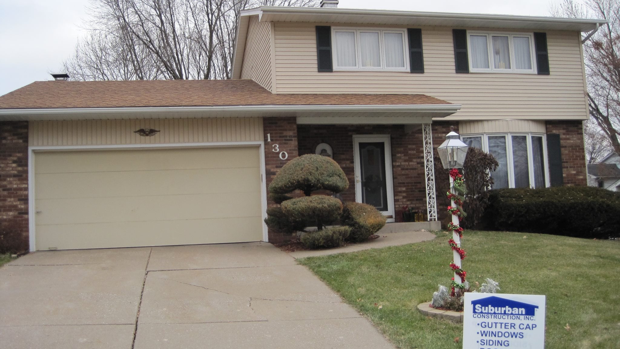 How Do I Maintain Vinyl Siding After the First Year?