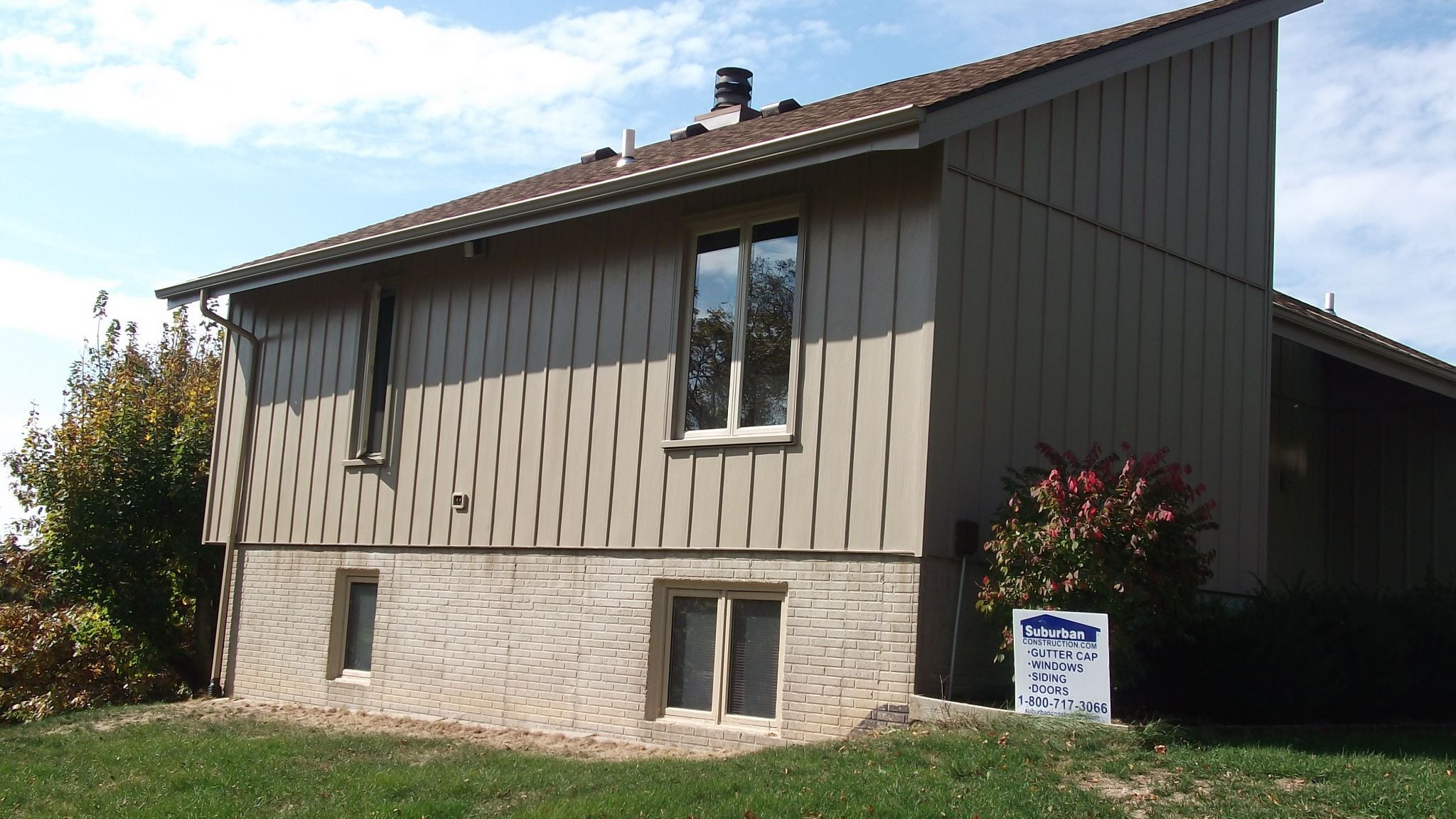 Is Board and Batten Vinyl Siding a Good Fit for Midwest Homes?