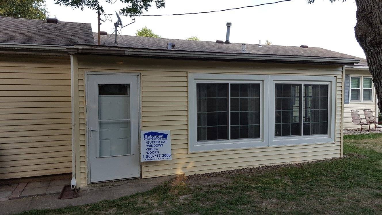 Why do some vinyl siding installations look wavy?