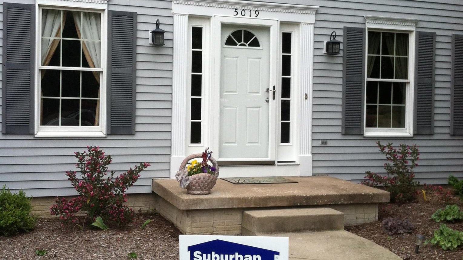 Biggest Entry Door Buying Mistakes (Avoid These)