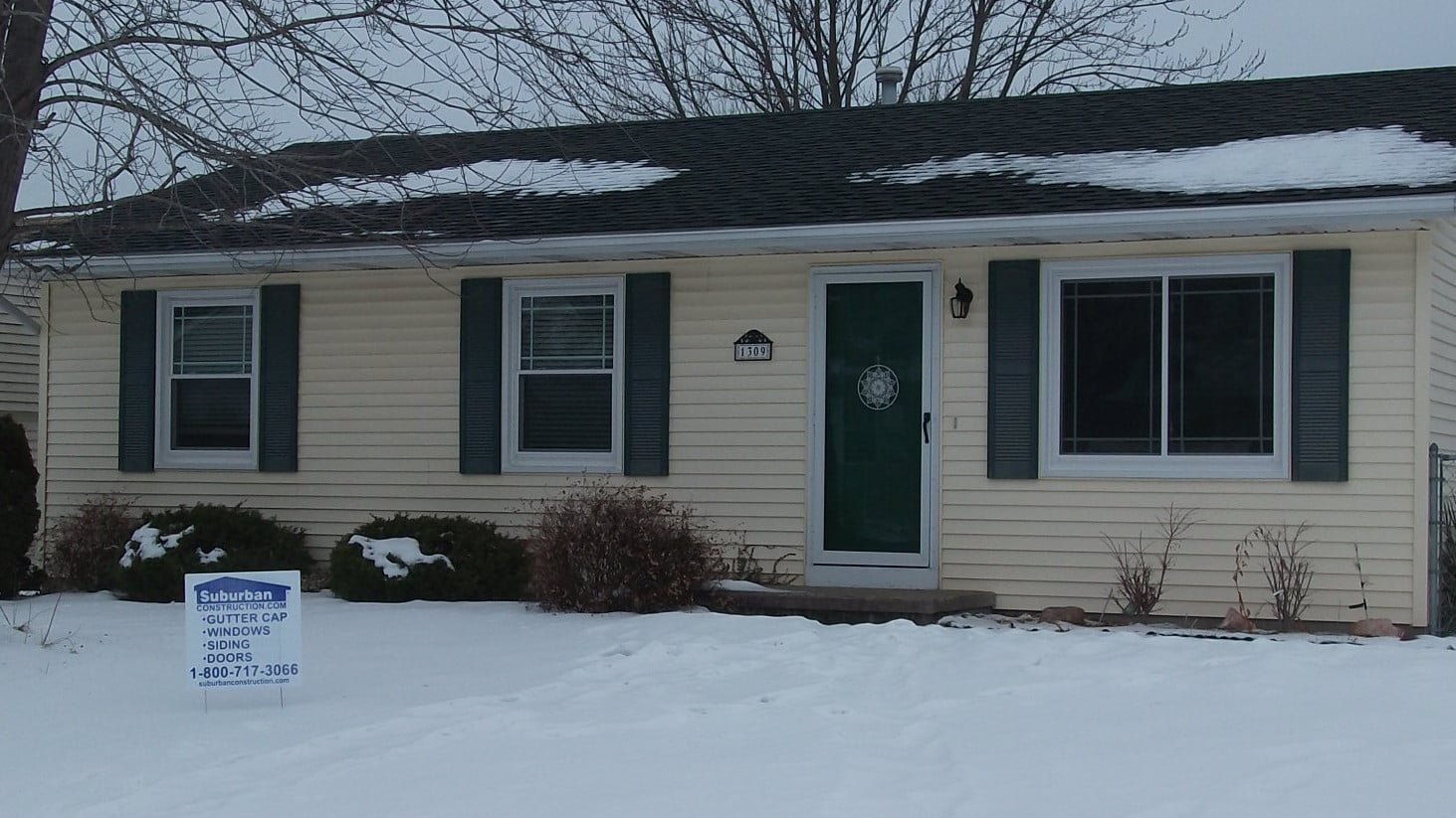 How to Match Old Vinyl Siding Colors | Quad Cities