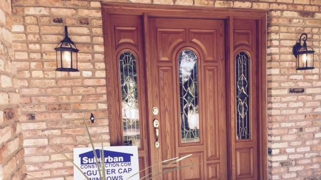 Wood-Look Fiberglass Doors for Midwest Homes