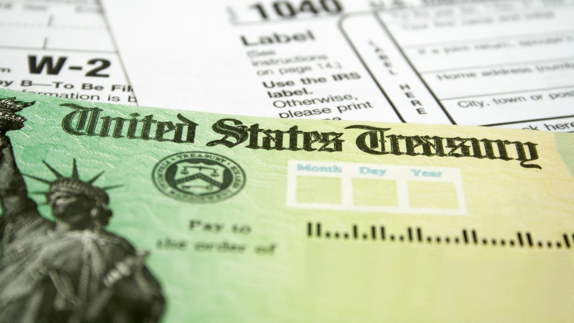 Can Entry Doors Qualify for Federal Tax Credits or Rebates? | Quad Cities Guide