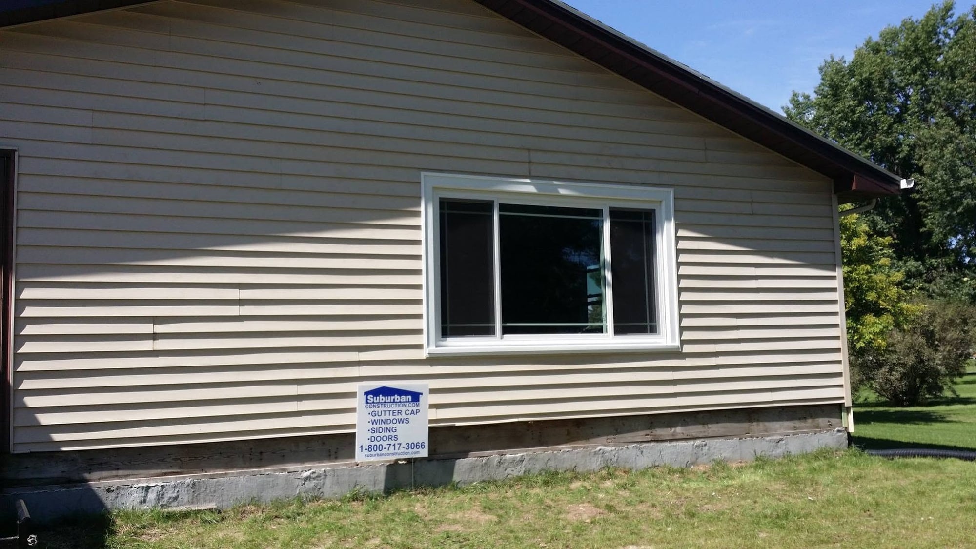 What Questions Should I Ask Before Hiring a Window Contractor? | Quad Cities Window Buying Guide