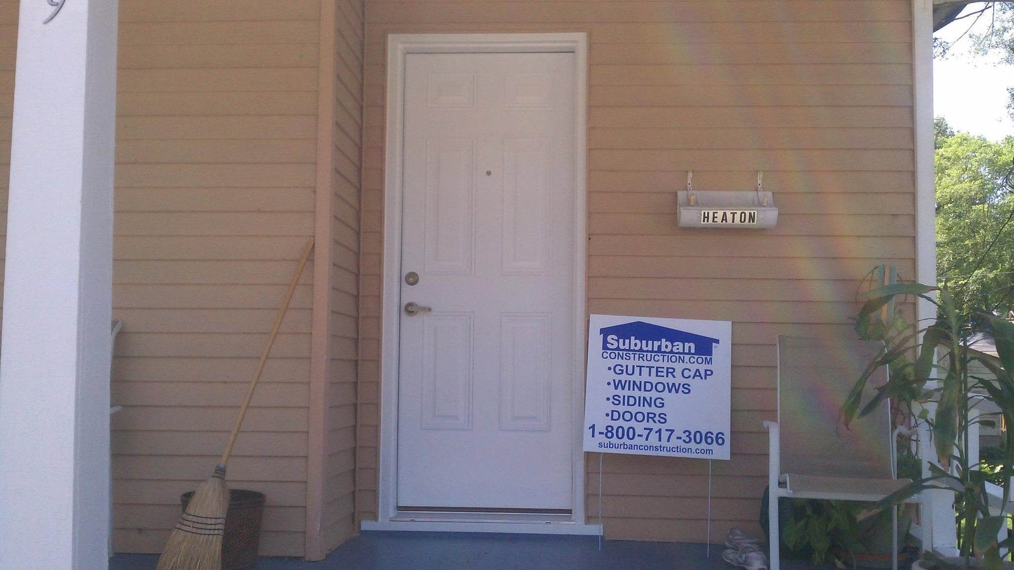 How Do I Clean and Maintain a Fiberglass Entry Door? | Quad Cities Guide