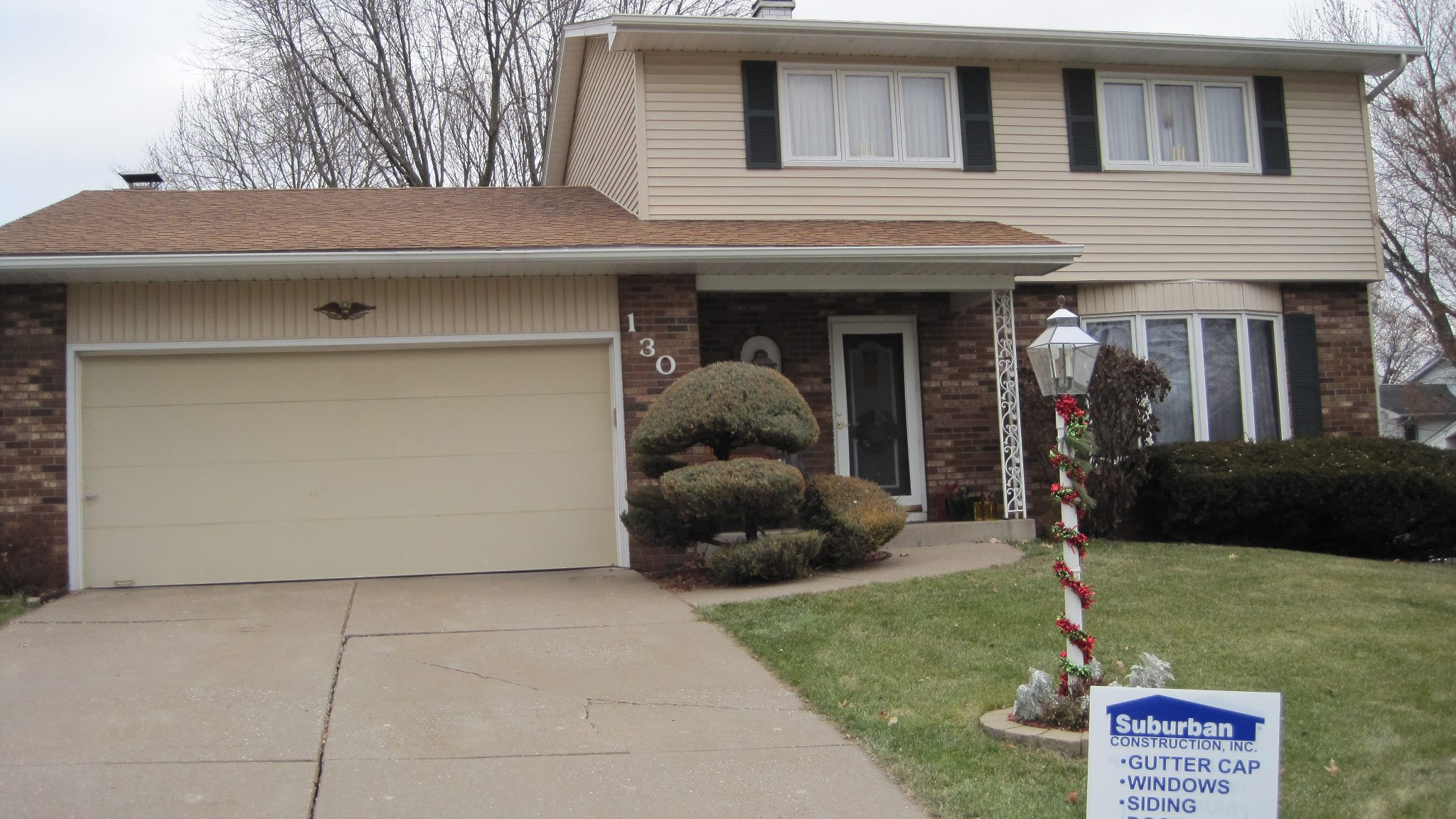 How Do I Maintain Vinyl Siding After the First Year?