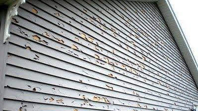 Should You Repair or Replace Damaged Vinyl Siding?